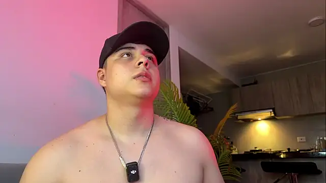 Snapshot of odin_blake chatting on 14, 11, 2025 odin blake online show from 14, 11, 2025