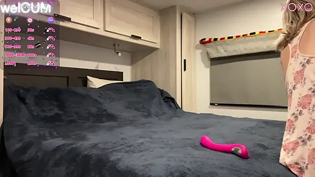 Snapshot of foreverkinky chatting on 25, 1, 2025 foreverkinky online show from 25, 1, 2025