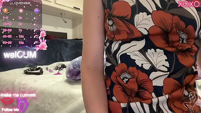 Snapshot of foreverkinky chatting on 21, 10, 2025 foreverkinky online show from 21, 10, 2025