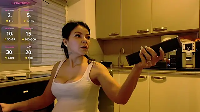 Snapshot of alisoncassie chatting on 4, 2, 2026 alisoncassie online show from 4, 2, 2026