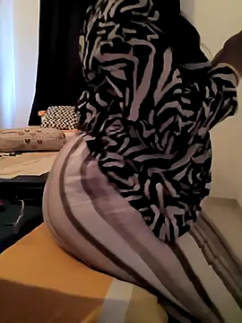 Snapshot of Selina_6 chatting on 27, 12, 2024 Selina 6 online show from 27, 12, 2024