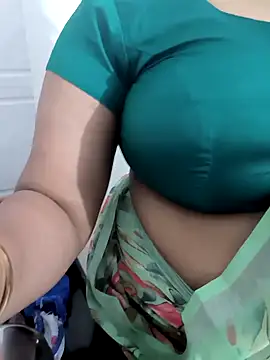 Snapshot of Selina_6 chatting on 24, 1, 2025 Selina 6 online show from 24, 1, 2025