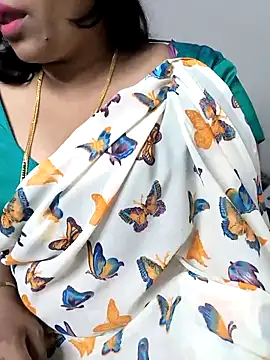 Snapshot of Selina_6 chatting on 7, 3, 2025 Selina 6 online show from 7, 3, 2025