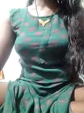 Snapshot of rituporna2004 chatting on 1, 2, 2025 rituporna2004 online show from 1, 2, 2025