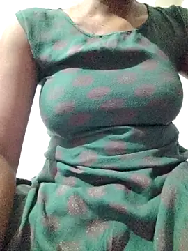 rituporna2004 online show from 7, 4, 2026