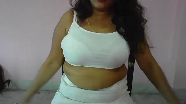 Snapshot of my-laila chatting on 15, 2, 2026 my-laila online show from 15, 2, 2026