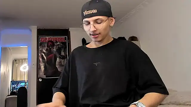 a lejandro 0 8 online show from 21, 12, 2024