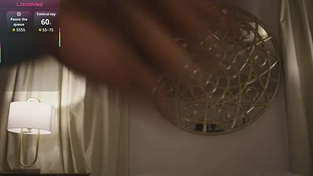 Antonellaparis  online show from 20, 9, 2025