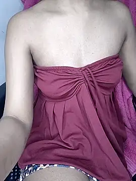 Snapshot of Leeeezzzz_roy chatting on 16, 9, 2025 Leeeezzzz roy online show from 16, 9, 2025