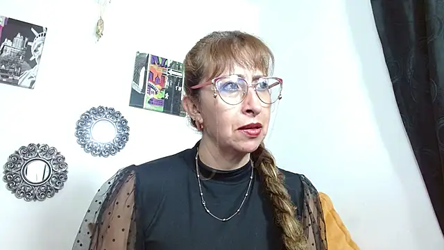 Snapshot of Wiktoria_Brownx chatting on 11, 3, 2025 Wiktoria Brownx online show from 11, 3, 2025