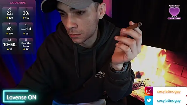 sexyboycolombi4 online show from 3, 2, 2026