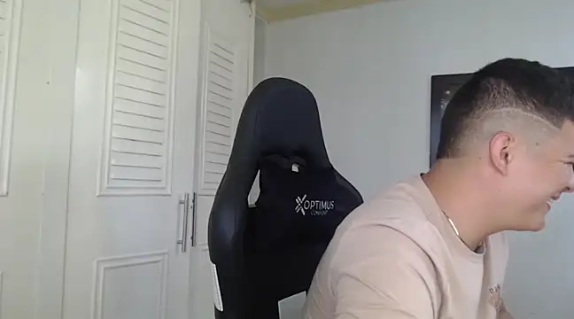 Plug Control online show from 21, 1, 2025