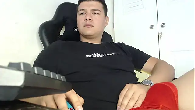 Plug Control online show from 11, 9, 2025