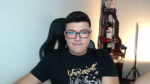 Plug Control online show from 28, 2, 2026