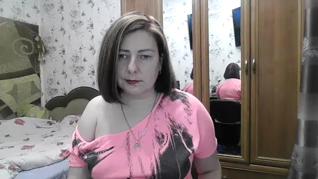 SophieNightAh online show from 28, 11, 2025