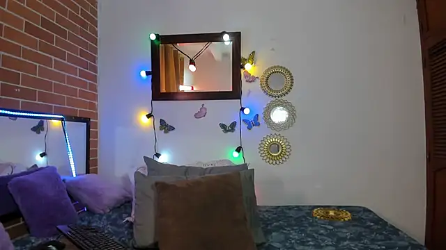 Snapshot of maja_hills chatting on 3, 2, 2025 maja hills online show from 3, 2, 2025