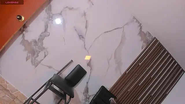 Snapshot of MissIvanna chatting on 28, 12, 2024 MissIvanna online show from 28, 12, 2024