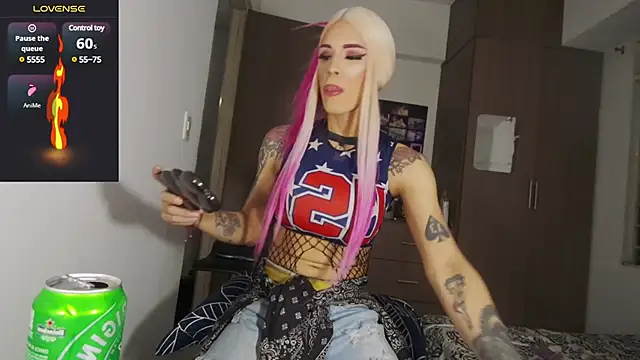 Snapshot of MissIvanna chatting on 28, 1, 2025 MissIvanna online show from 28, 1, 2025