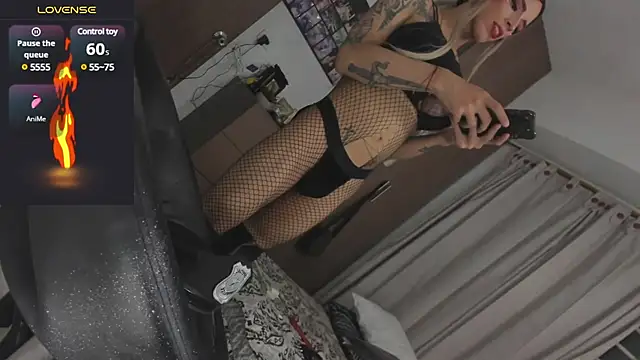 Snapshot of MissIvanna chatting on 18, 3, 2025 MissIvanna online show from 18, 3, 2025