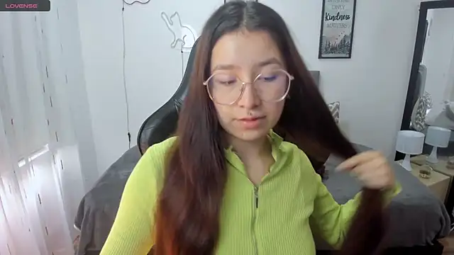 Amy joones online show from 6, 10, 2025