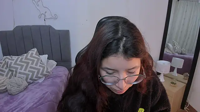 Amy joones online show from 24, 3, 2026