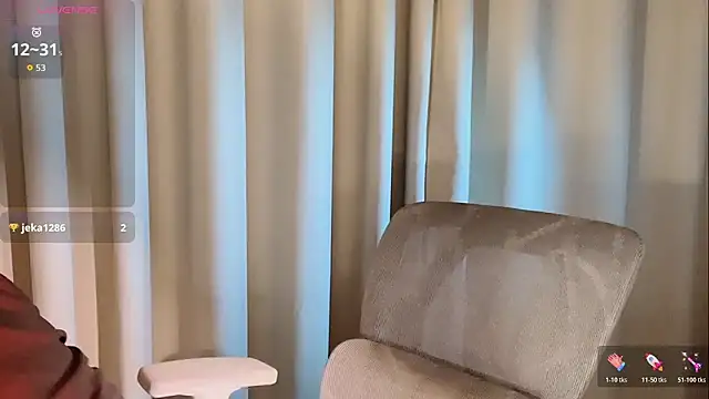 Snapshot of --xixi-- chatting on 13, 4, 2026 --xixi-- online show from 13, 4, 2026