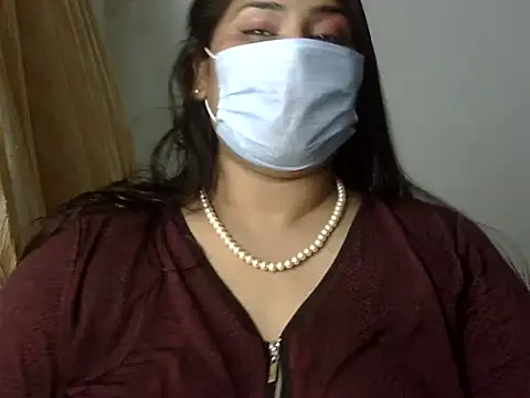 cutelady65 online show from 18, 7, 2026