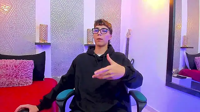 Snapshot of Nikolay_Gregori chatting on 17, 1, 2025 Nikolay Gregori online show from 17, 1, 2025