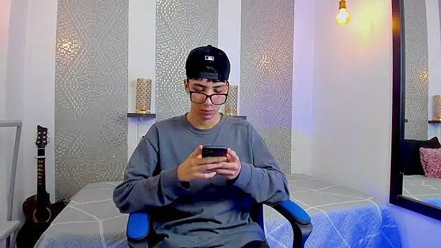 Snapshot of Nikolay_Gregori chatting on 4, 2, 2025 Nikolay Gregori online show from 4, 2, 2025