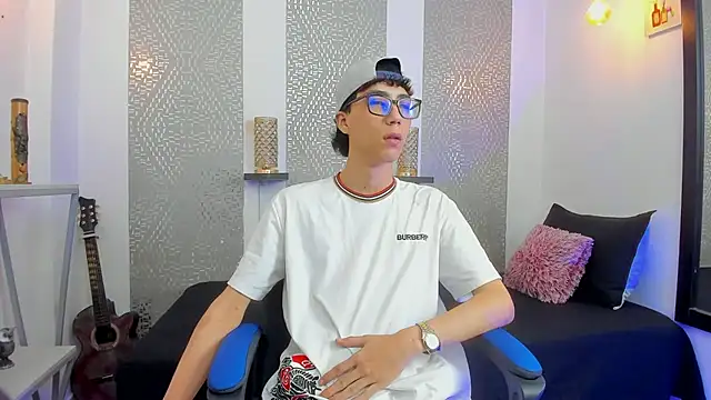 Snapshot of Nikolay_Gregori chatting on 26, 2, 2025 Nikolay Gregori online show from 26, 2, 2025