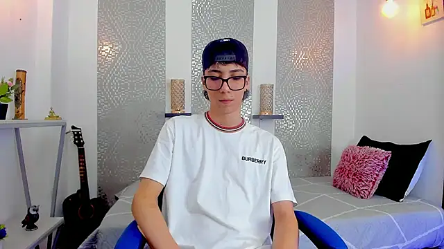 Snapshot of Nikolay_Gregori chatting on 9, 3, 2025 Nikolay Gregori online show from 9, 3, 2025