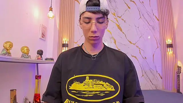 Nikolay Gregori online show from 6, 4, 2026