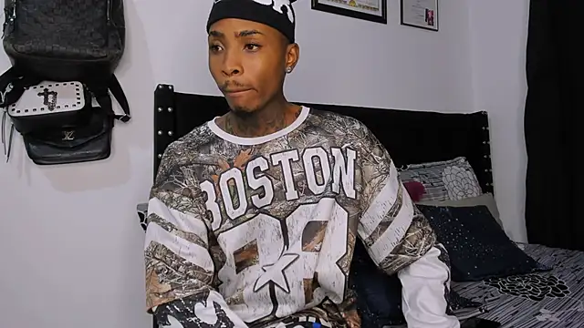 Pantera black 21 online show from 13, 11, 2025