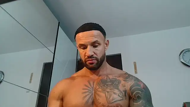 Magnificmuscles89 online show from 2, 6, 2026