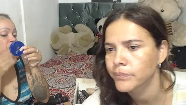 Snapshot of manzanahot9 chatting on 7, 2, 2025 manzanahot9 online show from 7, 2, 2025