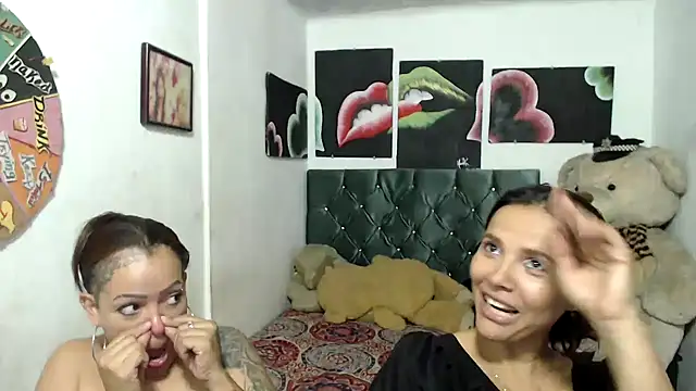 Snapshot of manzanahot9 chatting on 11, 3, 2025 manzanahot9 online show from 11, 3, 2025