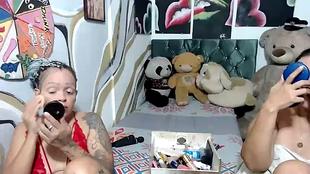 Snapshot of manzanahot9 chatting on 6, 10, 2025 manzanahot9 online show from 6, 10, 2025