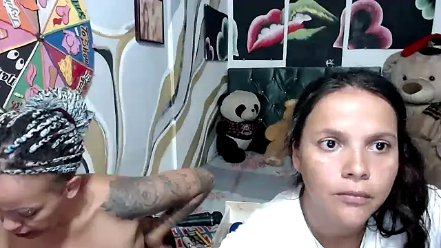 Snapshot of manzanahot9 chatting on 7, 10, 2025 manzanahot9 online show from 7, 10, 2025