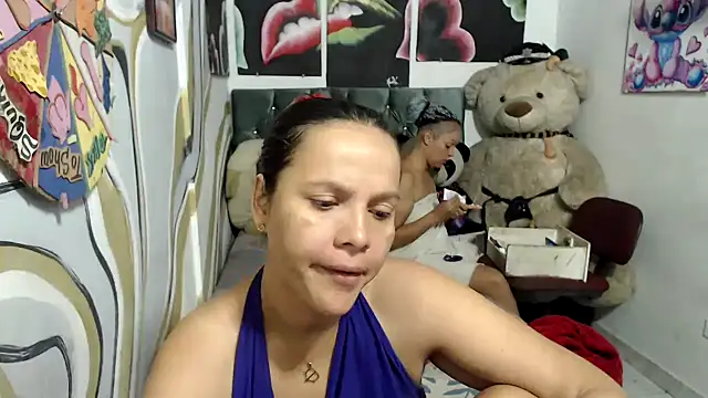 Snapshot of manzanahot9 chatting on 10, 11, 2025 manzanahot9 online show from 10, 11, 2025