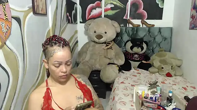 Snapshot of manzanahot9 chatting on 27, 6, 2026 manzanahot9 online show from 27, 6, 2026