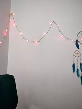 kristal ktl online show from 13, 4, 2026