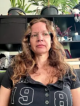 AnnikaRose online show from 13, 3, 2026