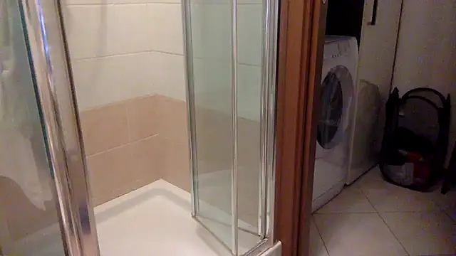 Snapshot of Gladiator_3 chatting on 14, 2, 2025 Gladiator 3 online show from 14, 2, 2025