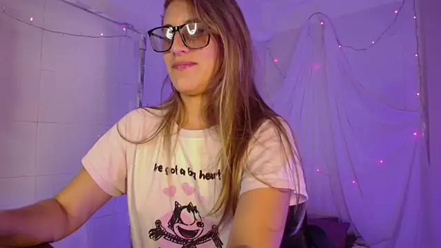 Giia paiige18 online show from 15, 12, 2025