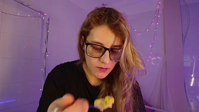 Giia paiige18 online show from 17, 2, 2026