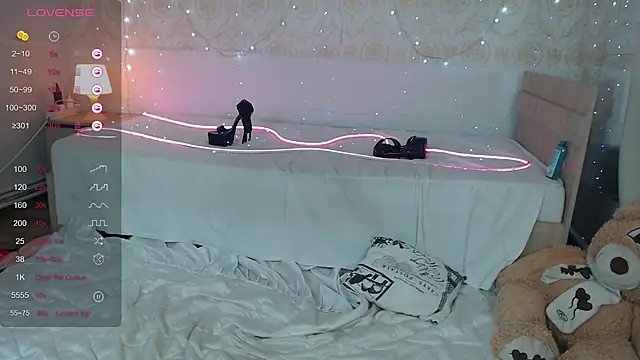 Snapshot of Alice_here chatting on 27, 2, 2025 Alice here online show from 27, 2, 2025