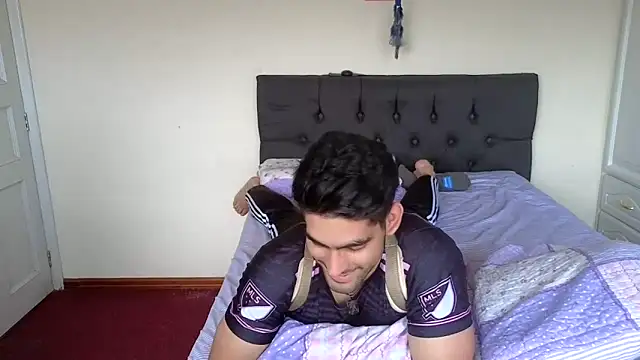 Jackyrose online show from 15, 3, 2025