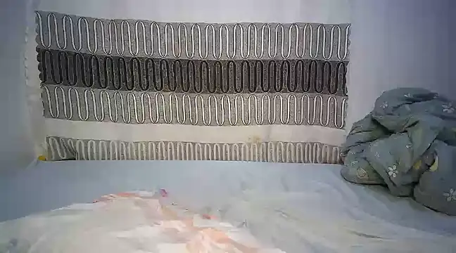 Snapshot of Doll_shee chatting on 16, 2, 2025 Doll shee online show from 16, 2, 2025