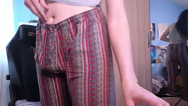 MemiKouki online show from 14, 9, 2025