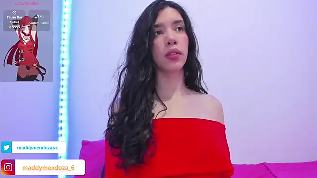 MaddyMendozaxx online show from 22, 11, 2025